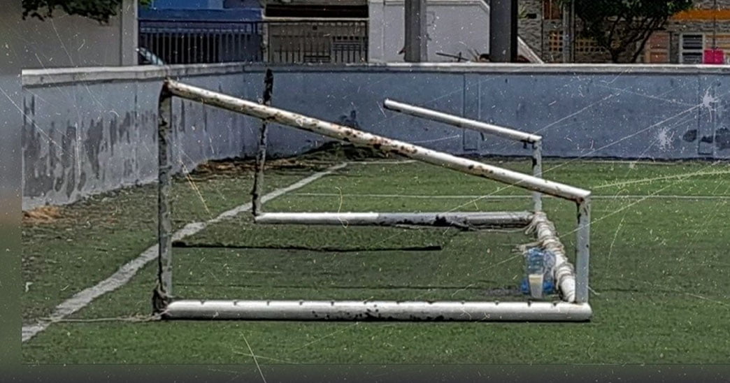 Ni A De A Os Muere Al Caerle Una Porter A De Futbol El Diario Mx