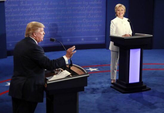 Trump dice que Hillary Clinton es «una mujer repugnante»