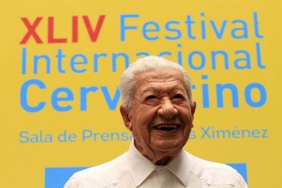 Con 68 años de carrera López Tarso disfruta cada proyecto