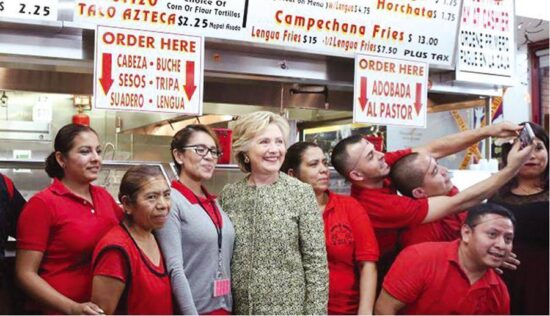 Hillary hace parada en taquería y pide dos «con todo»