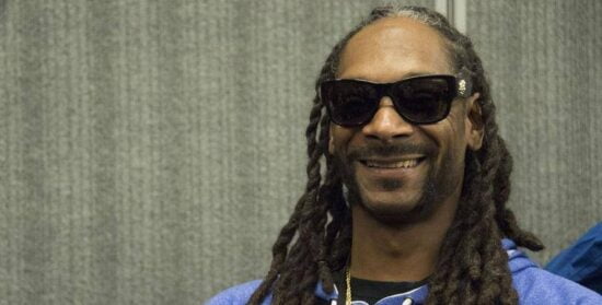 Snoop rapea ‘Como la flor’