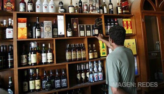 Irak aprueba ley que prohíbe la venta de alcohol