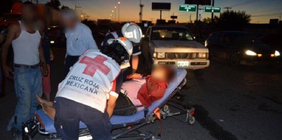 Atropellan a pareja