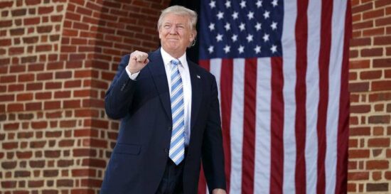 Unifica Trump a mujeres
