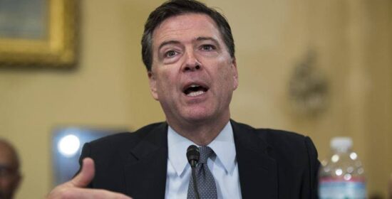 ‘Apunta’ FBI a Hillary