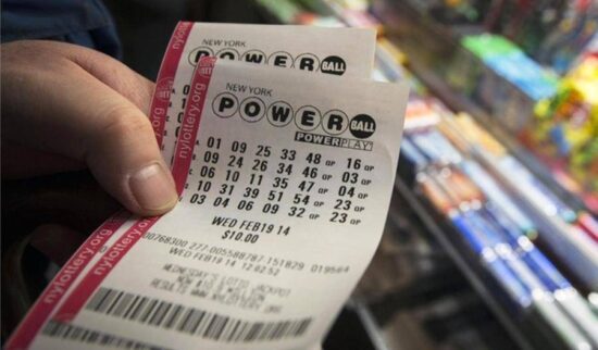 Por ‘incrédula’, gana la lotería