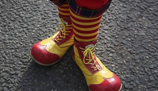 Payaso golpea a un hombre en Alemania