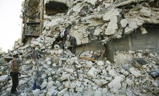 Mueren 36 personas en bombardeo a barrio rebelde de Alepo