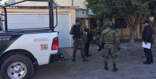Asaltan y golpean a mujer en su casa