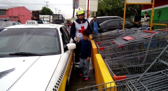 Máquina de tortillería amputa dedo a niño