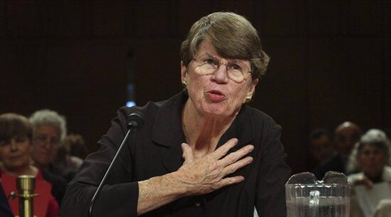 Janet Reno, primera fiscal general estadunidense, muere de Parkinson