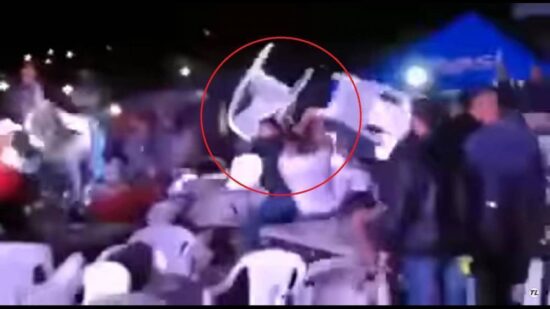 Se descontrolan en concierto de ‘El Komander’