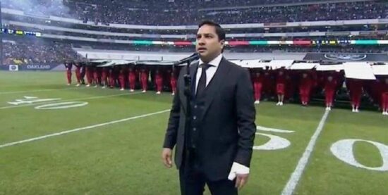 Abuchean a Julión en el Azteca
