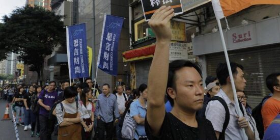 Rechazan intervención en Hong Kong