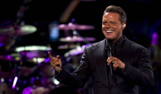 Harán serie de televisión sobre la vida de Luis Miguel