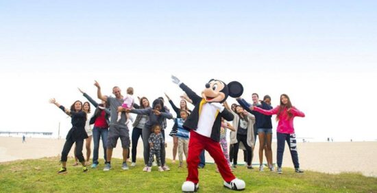 ¡Happy b-day Mickey!