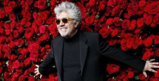 Almodóvar asocia a Trump con catástrofe
