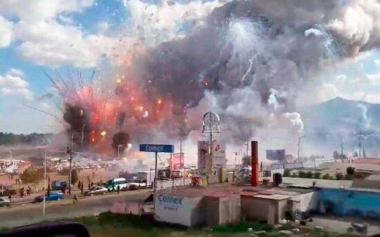 Suben a 31 los muertos por explosión de pirotecnia en Tultepec