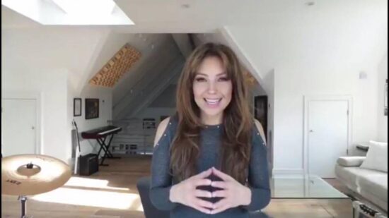 Thalía regala a Rubí video con tema de “Quinceañera”