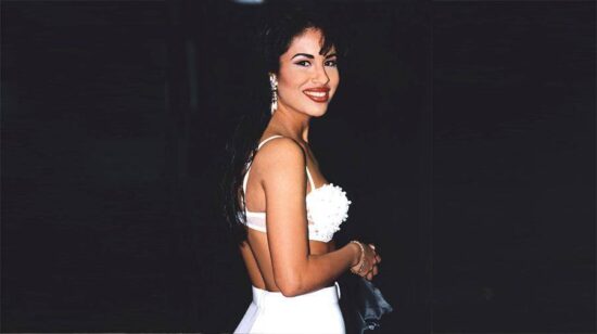 Padre de Selena demanda por serie no autorizada