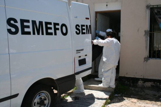 Se matan tres hombres por una mujer