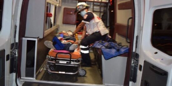 Atacan a machetazos a jornalero
