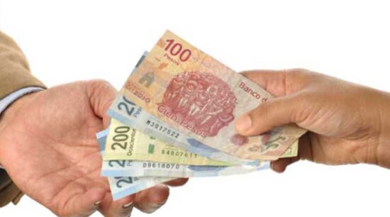 Deben centros de trabajo pagar aguinaldo antes del 20 de diciembre