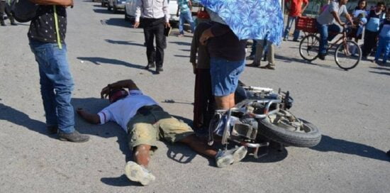Atropella a motociclista