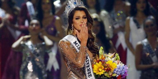 Francia necesitaba una Miss Universo