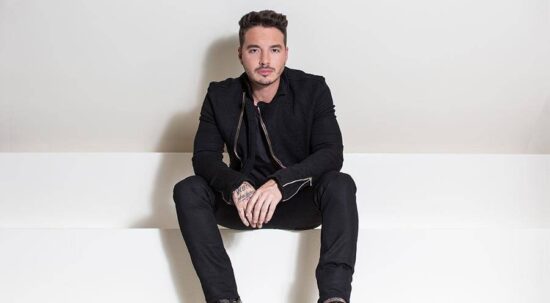 Latinos somos fuertes: J Balvin