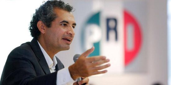 Propone dirigente del PRI «adelgazar» Congreso