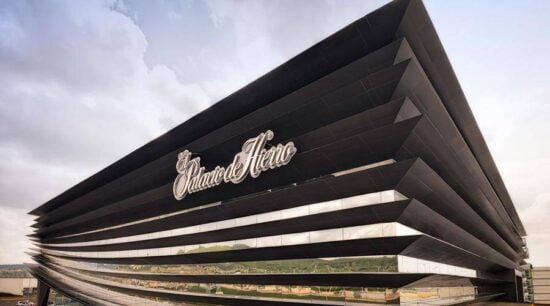 Palacio de Hierro deja de vender productos de Ivanka Trump