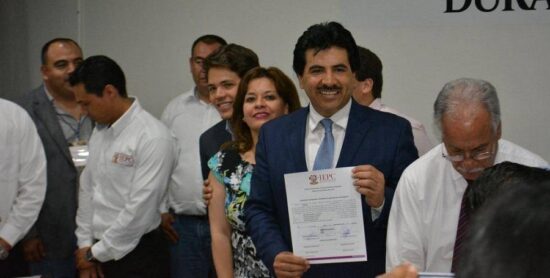 …Demandan alcaldes se eliminen aumentos