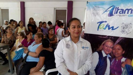 Capacitan a madres de familia en Altamira