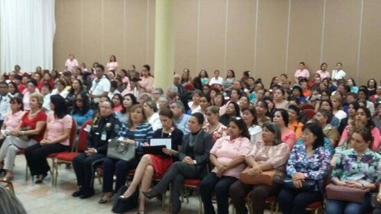 Organizan panel de retos actuales