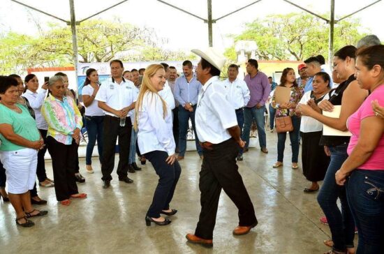Celebran al ejido Maclovio Herrera
