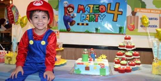 Mateo sopló cuatro velitas