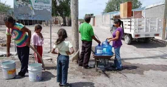 Siguen quejas por falta de agua