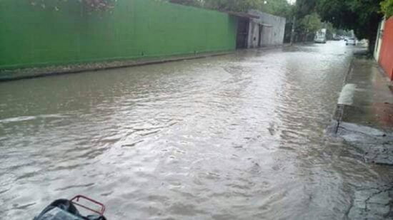 Brindan auxilio tras granizada