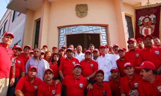 Reconocen labor de ferrocarrileros