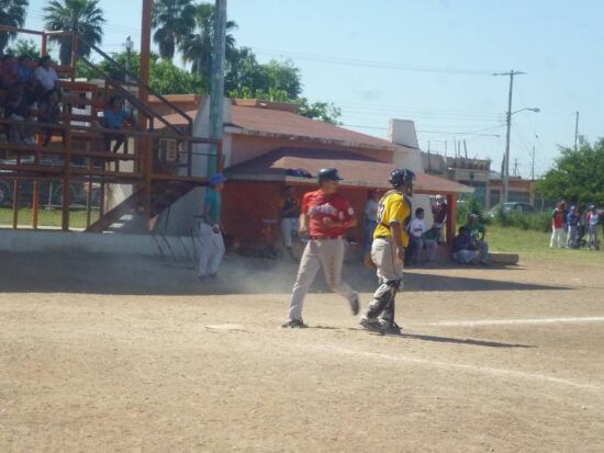 Anuncian cuadrangular en Padilla