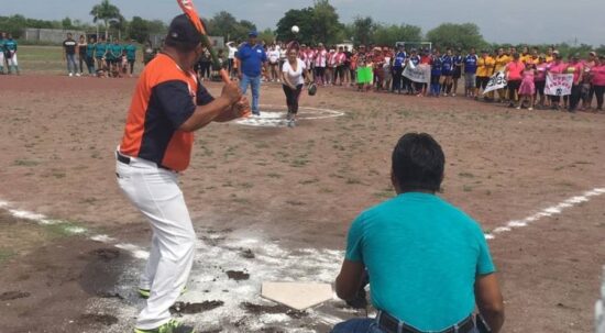 ‘Prende’ el softbol en Güémez