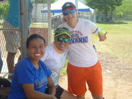 Vaqueritas campeonas en softbol