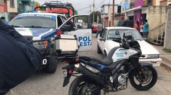 Asaltan microbús en el fraccionamiento Azteca