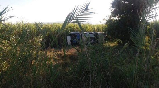 Borracho destroza camioneta del trabajo