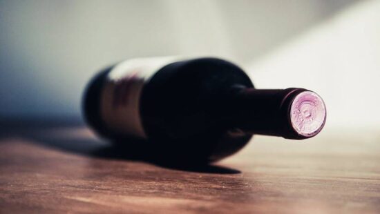 Miles de litros de vino ‘premium’ se derraman