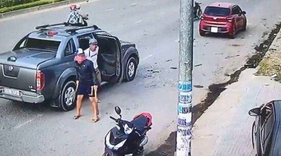Accidente termina en una batalla en Vietnam