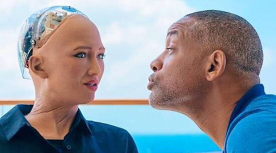 Robot deja en la friendzone a Will Smith