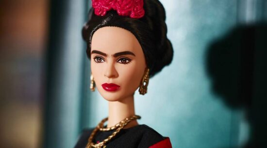 Prohíben venta de Barbies «Frida»