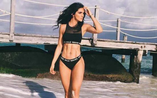 Bárbara de Regil baila “Striptease”